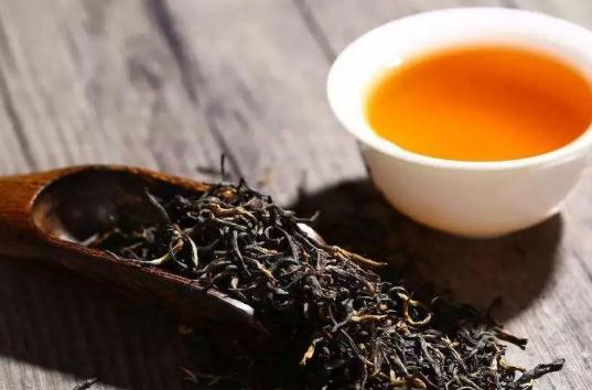 下面,乌龙茶的功效与作用乌龙茶的作用与功效乌龙茶好喝吗哺乳期可以