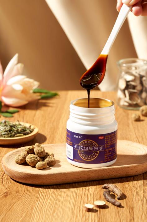 摆脱痛经困扰,我首选紫方盒丹莪妇康煎膏