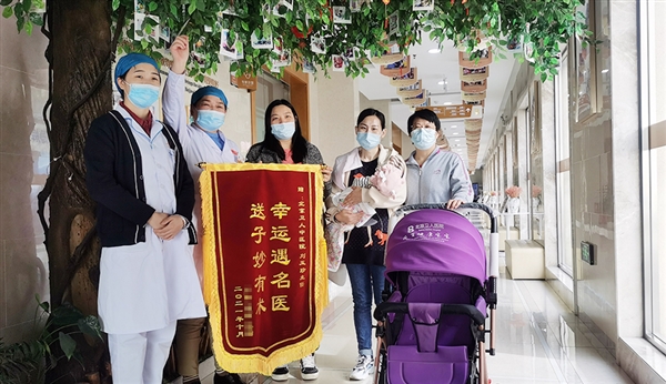多囊卵巢能怀上孩子吗?北京卫人中医院刘玉珍妙手仁心助好孕!