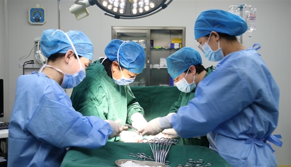 多囊卵巢能怀上孩子吗?北京卫人中医院刘玉珍妙手仁心助好孕!