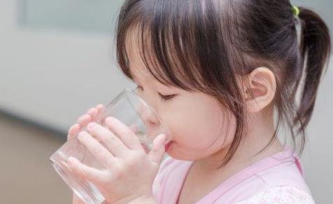 怎么样喝水才是健康的 对于喝水有什么样的讲究