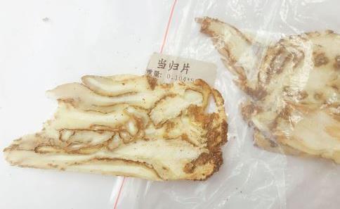 头晕心悸四肢无力面色苍白等血压低的人 适当提高食盐摄入量