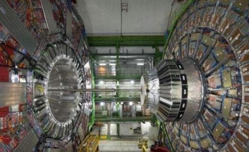 世界上最大的机器 LHC建造长达14年、耗资近500亿人民币