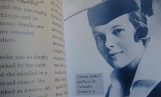 首次成功飞越大西洋的女性 艾米莉亚•埃尔哈特在1928年飞越