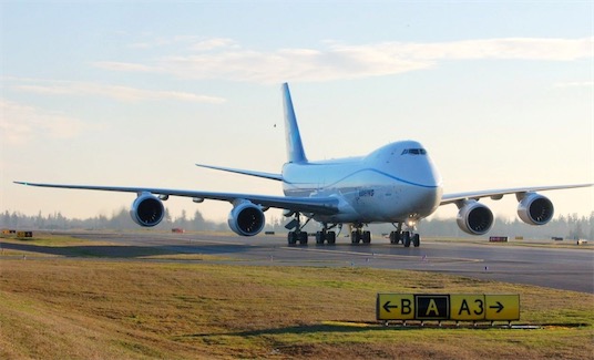 全球最长飞机执飞 B747-8F一年可带货1.2万吨