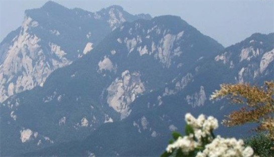 河南最高的山 老鸦岔垴号称中原之巅