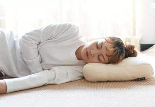 为什么有些人能躺下立刻就睡着?睡眠浅怎么改善睡眠