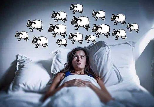 晚上闭着眼大脑却不进入睡眠怎么办?睡眠时间够但白天还是犯困如何调理