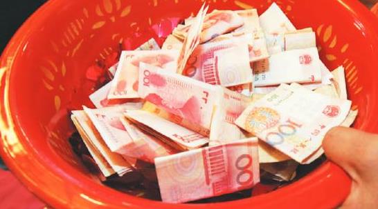 给了10万彩礼女方家要陪多少嫁妆?彩礼可以拿来还房贷吗