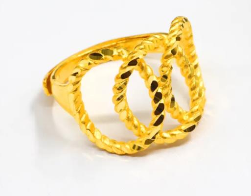 结婚三金是领证前买还是领证后买?结婚三金需要带新娘去买吗