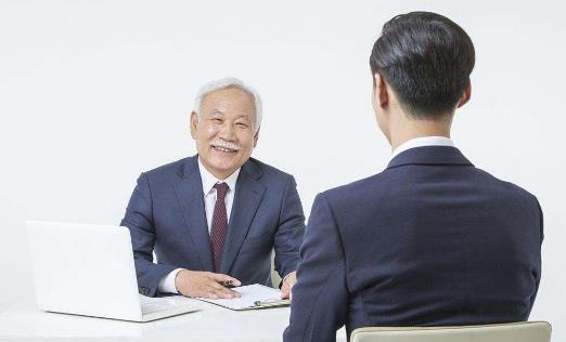 性格内向的人如何应对面试 要做好充分的心理准备