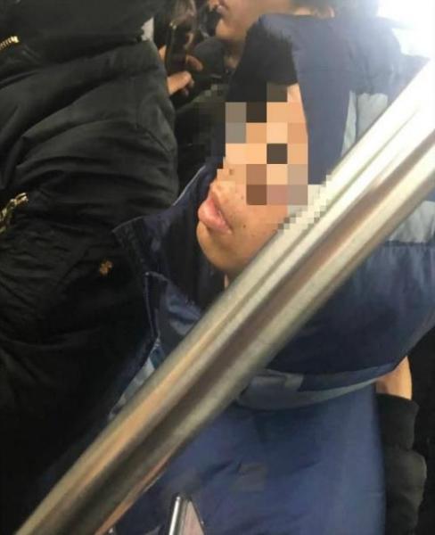 男子地铁猥亵女乘客被警方行政拘留10日 涉案男子曾两次进行猥亵