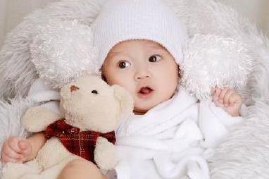 新生儿用什么枕头好?如何选购婴儿枕头