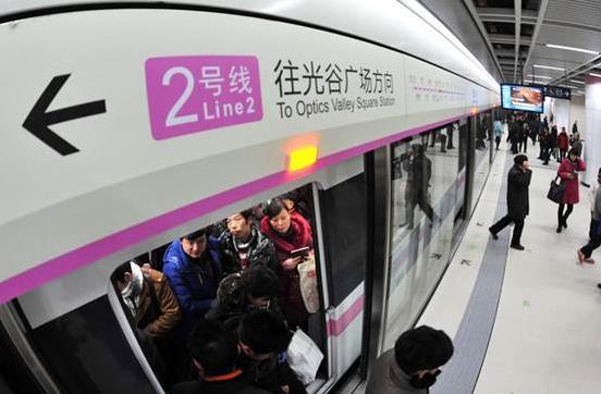 地铁出现事故如何自救?地铁安全自救必备知识大全