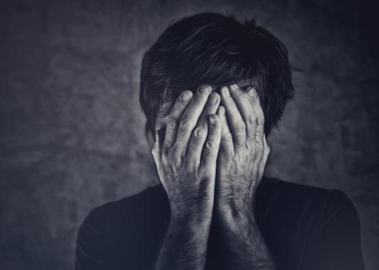 为什么晒太阳心情会变好?冬季抑郁症的表现有什么