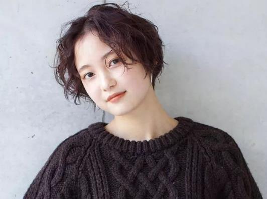用了理发店的洗发水有头屑是怎么回事?理发店洗发水为什么香?