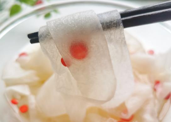 雪碧泡萝卜的水可以泡第二次吗?雪碧泡萝卜可以用陈醋吗?