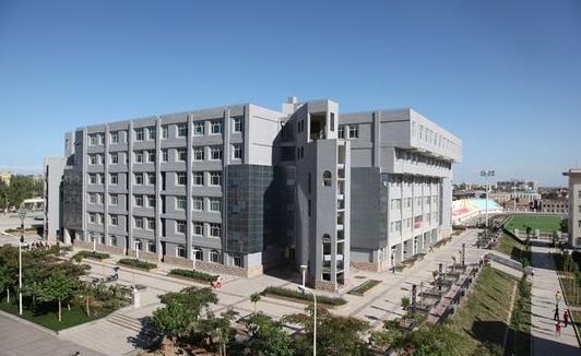 2,喀什大学