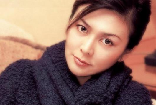 一、高尔夫美女关之琳.jpg