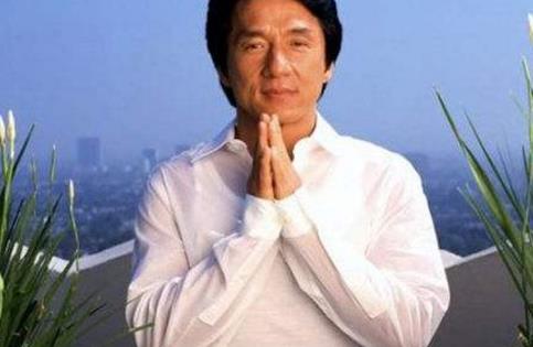 5、成龙.jpg