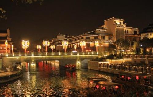 国内发展潜力最大的10个城市排名,杭州有大量人文景观遗迹