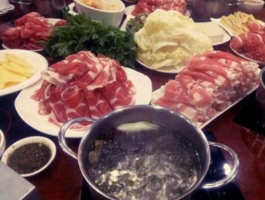 青岛十大必吃饭店排名,海景花园西餐厅、蟹之国都值得一试