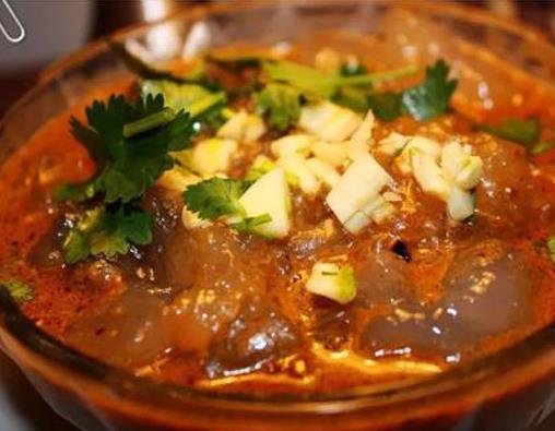 长春市十大美食排名,朝鲜冷面很爽口,打糕有嚼劲