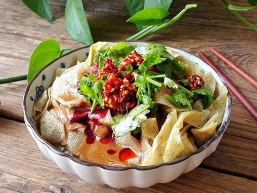 天津必吃的十大美食,煎饼果子最正宗,狗不理包子是天津标配