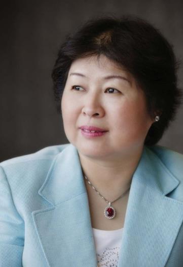 胡润中国女企业家排行榜,杨惠妍是碧桂园联席主席,吴亚军位居第二