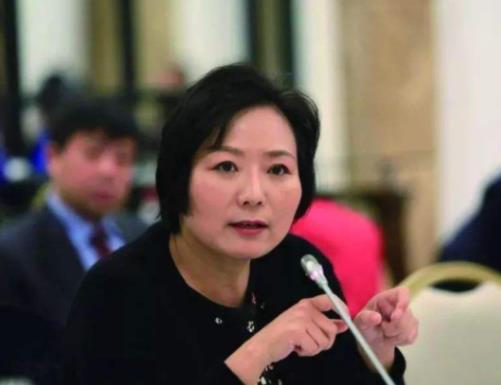 胡润中国女企业家排行榜,杨惠妍是碧桂园联席主席,吴亚军位居第二