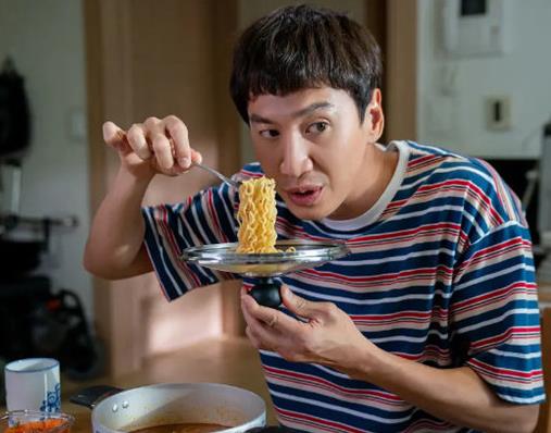 2019韩国高分电影排名,《寄生虫》豆瓣评分8.7,《小委托人》感人