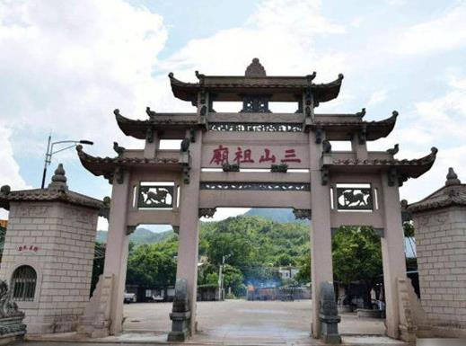 揭西十大旅游景点排名黄满寨瀑布很壮观粗坑村有特色