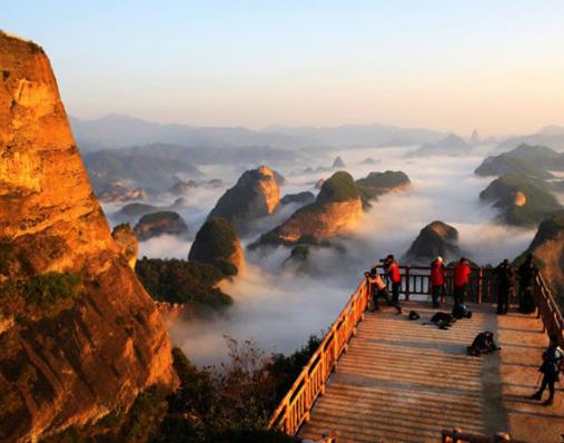 邵阳十大旅游景点排名崀山是典型的丹霞地貌步南山牧场适合度假
