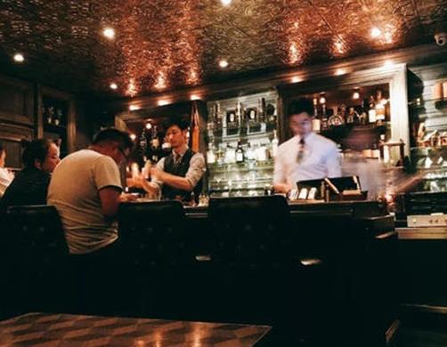 沧州十大热门酒吧排名,迈阿密酒吧、一身酒气酒吧让你释放激情