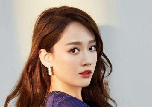 胸部最美的女明星排行 清纯加妖艳的性感陈乔恩的双重性感大餐