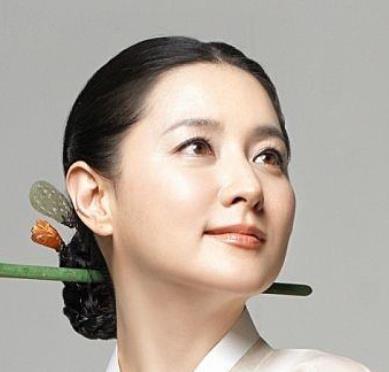 韩国最美五大美女明星排行 金泰熙韩国著名女演员