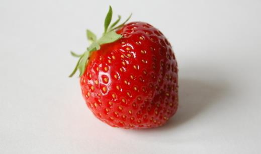 草莓如果烂了还能吃吗?吃草莓有哪些注意事项
