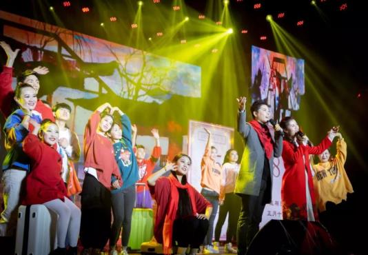 2022年的春节晚会的导演是谁?2022虎年春晚小虎队会上吗