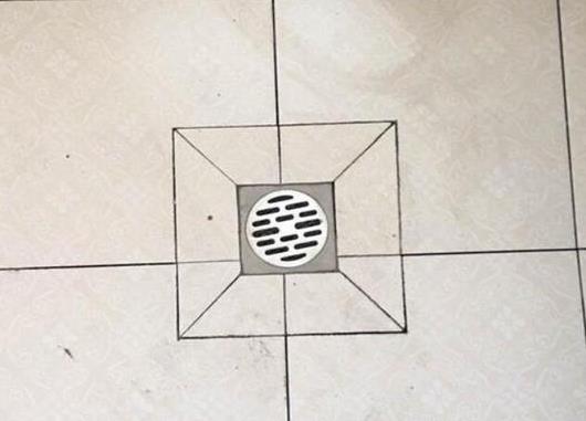 地漏芯掉到管道里了怎么办?地漏臭味怎样快速去除