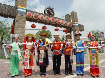 土族有什么风俗习惯?中国少数民族土族的来历习俗
