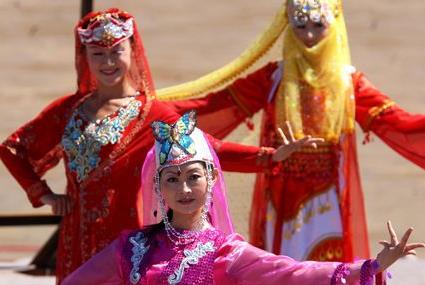 撒拉族有什么风俗习惯?中国少数民族撒拉族的来历习俗