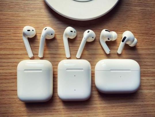 为什么airpods2开盖没弹窗?airpods盒子关上耳机还连着的是怎么回事