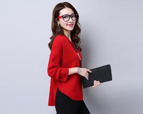 本命年穿红色衣服能带点别的颜色吗?本命年穿深红色好吗