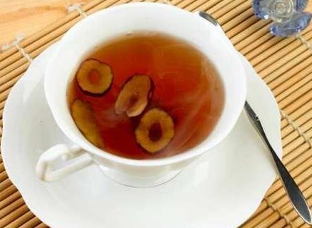 大枣泡水有哪些禁忌?红枣泡水喝有什么好处