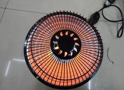 取暖器可以放在电视机下面吗?取暖器刚开始用就冒烟正常吗