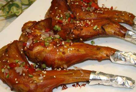 兔肉不能和什么一起吃?什么人不能吃兔肉