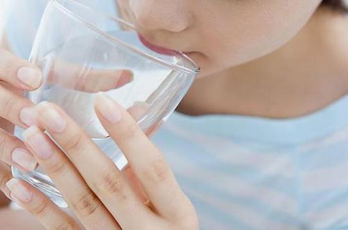糖尿病可以多喝水吗？糖尿病患者能多喝水吗