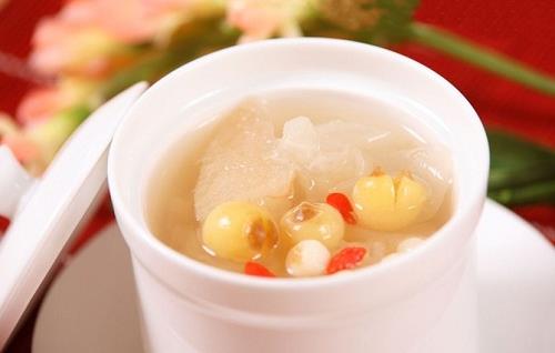 隔夜的银耳莲子汤能喝吗?银耳莲子汤能隔夜喝吗