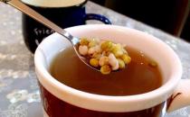 夏季防暑喝绿豆汤的6个饮食禁忌