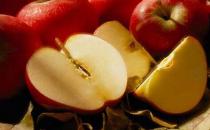 女性吃苹果的好处-吃苹果可改善视力